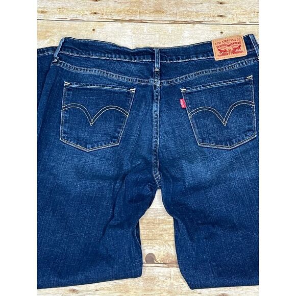 LEVI'S SIZE 12 MID-RISE CLASSIC CASUAL EVERYDAY BOOTCUT STRETCH PREMIUM JEANS - Picture 8 of 11